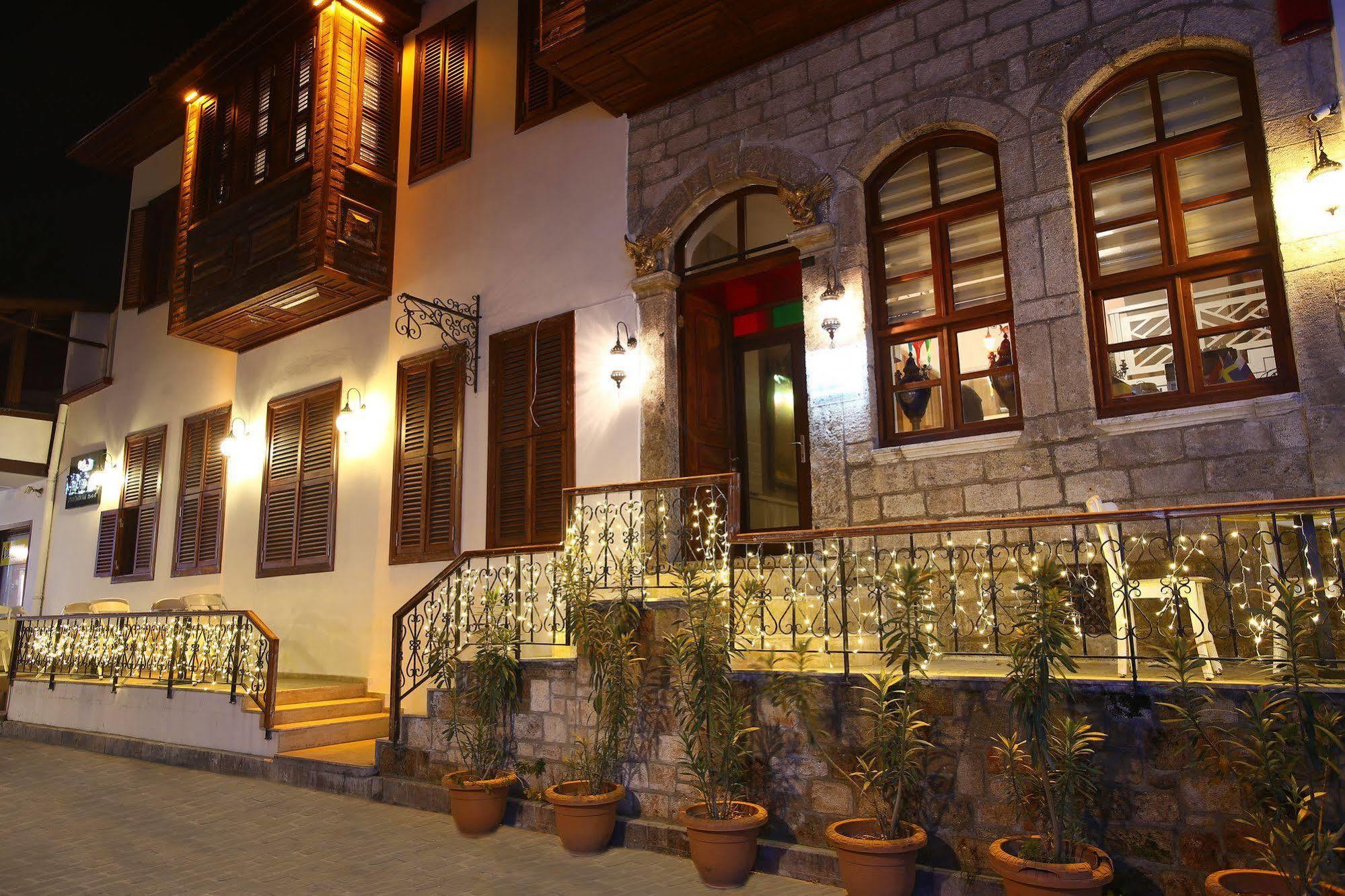Mia Otel